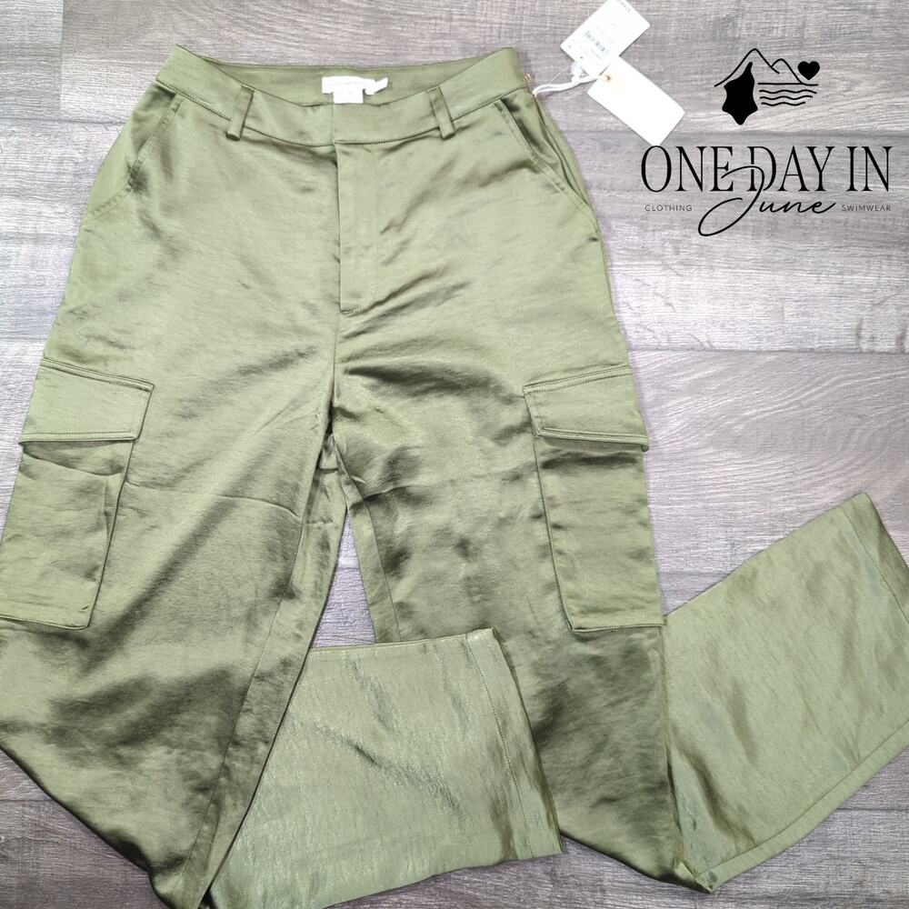 Good American Washed Satin Cargo Pants Juniper Green NWT $169 Size 2